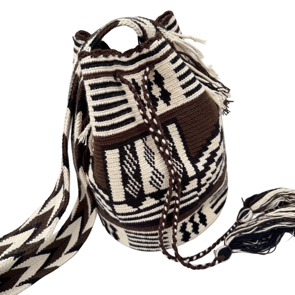 Authentic Wayuu Mochila Colombian Handwoven Boho Bucket Bag Tribal Crossbody